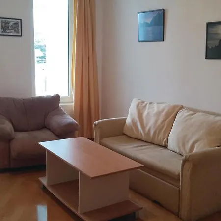 Two-bedroom In Apartman *